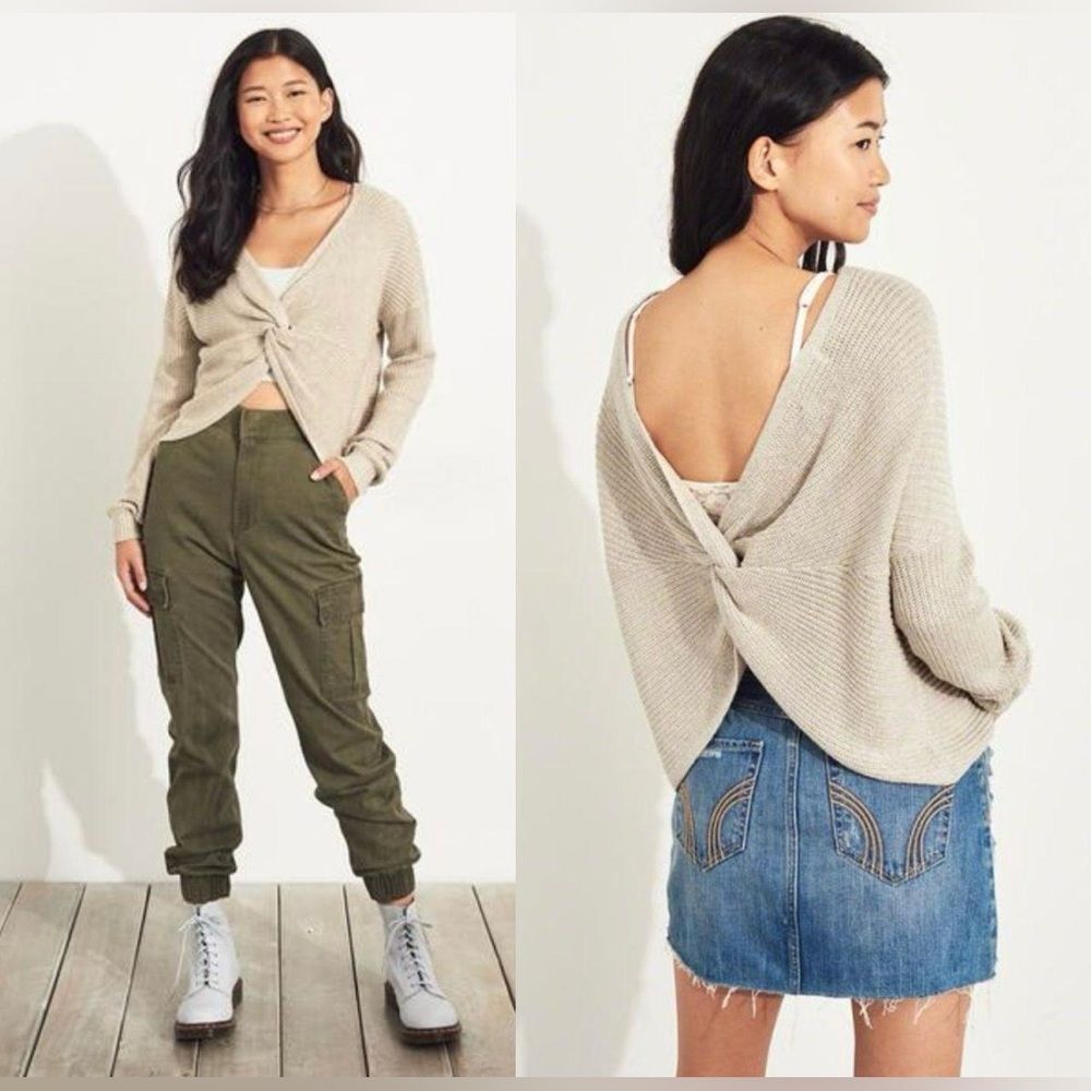 Hollister Reversible Long Sleeve Beige Knit Pullover Sweater Size M oatmeal tan